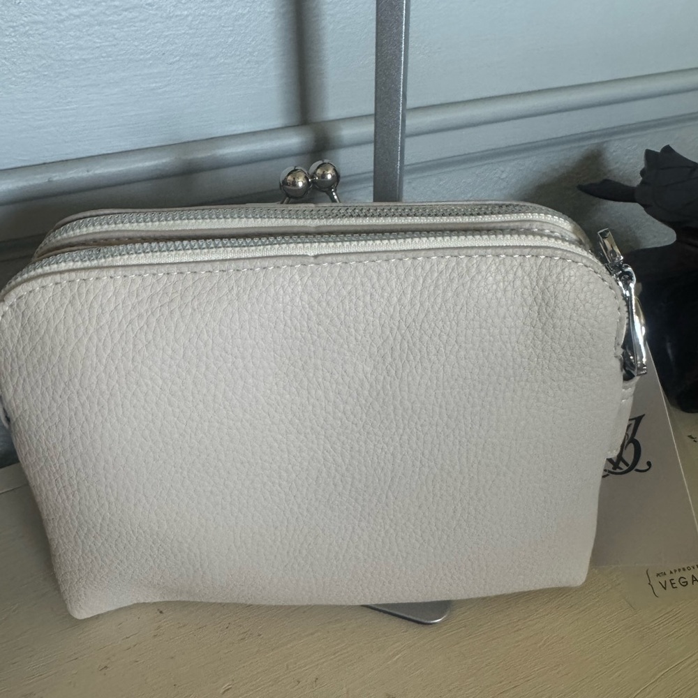 Leather Double-Zip Women’s Cosmetic Pouch in Off-White wallet strap included